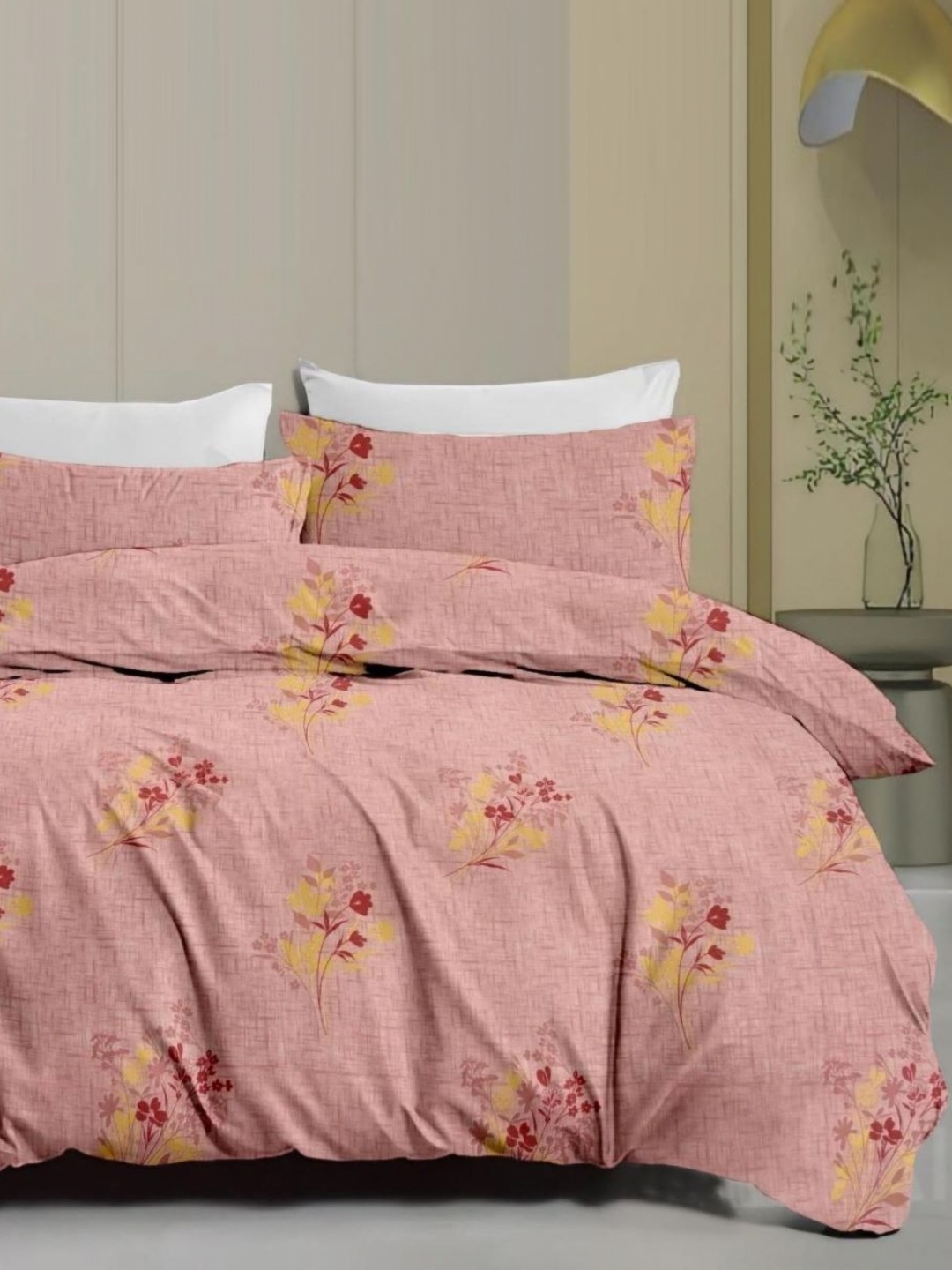 

Signature Peach-Coloured & Red Floral 160 TC Queen Bedsheet with 2 Pillow Covers