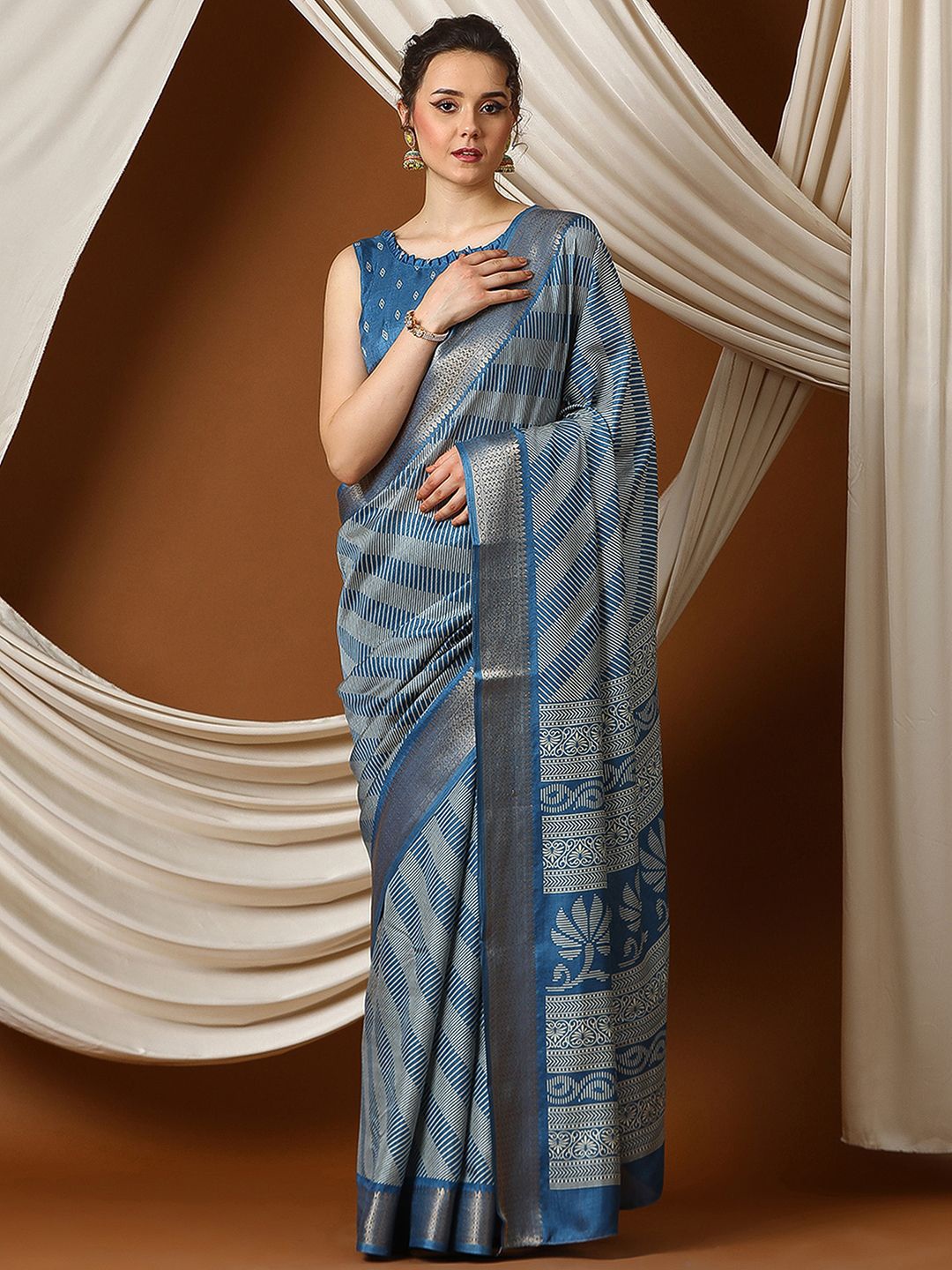 

KALINI Ethnic Printed Zari Sungudi Saree, Teal