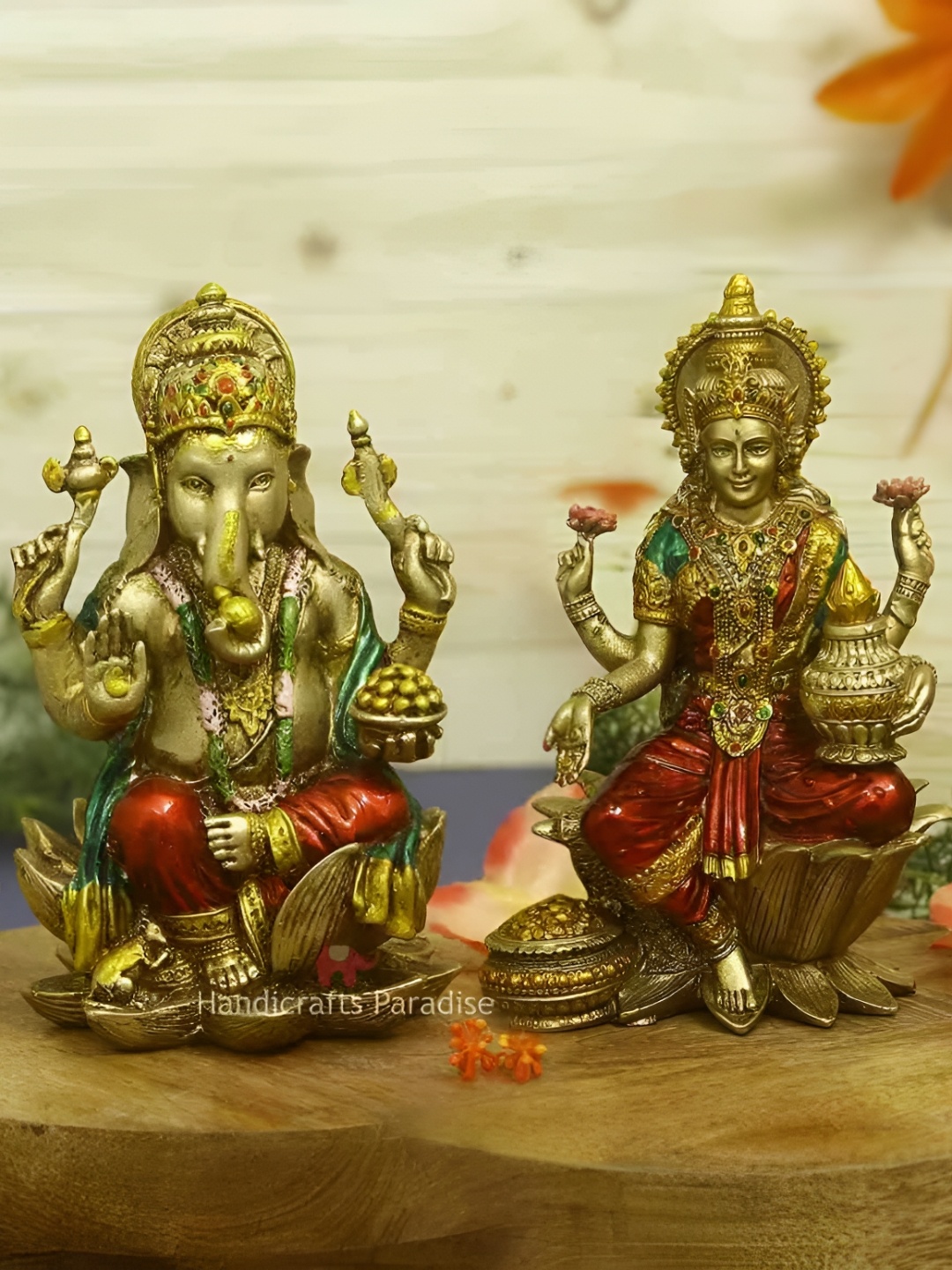 

HANDICRAFTS PARADISE Gold Toned & Red Religious Idol Showpiece