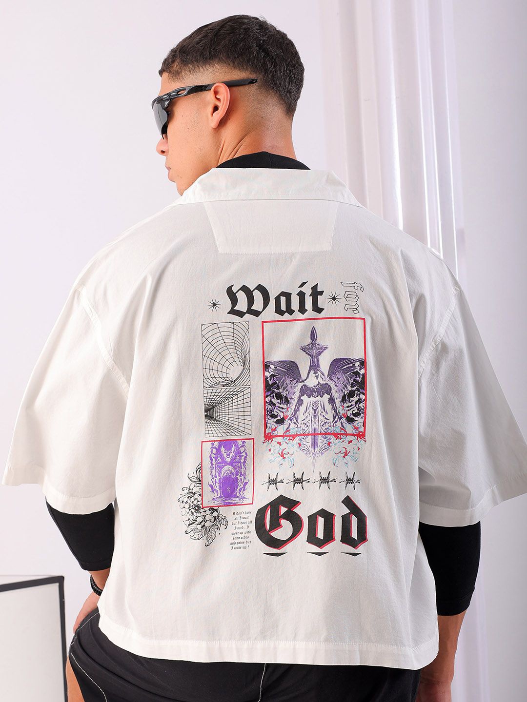 

The Indian Garage Co Men Spread Collar Graphic Printed Cotton Boxy Casual Shirt, White