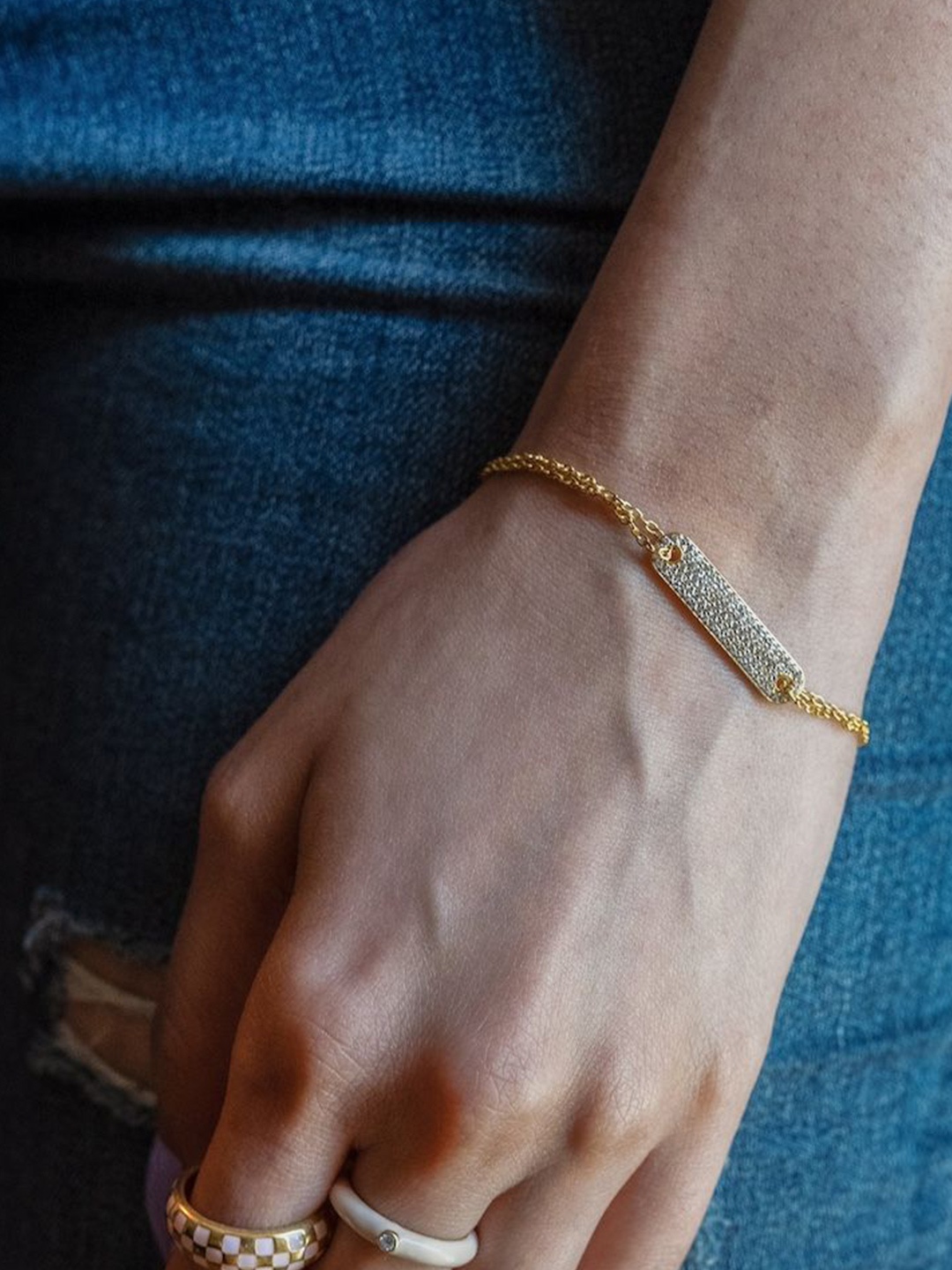 

Anushka Jain Jewellery 925 Sterling Silver Gold-Plated Cubic Zirconia Wraparound Bracelet