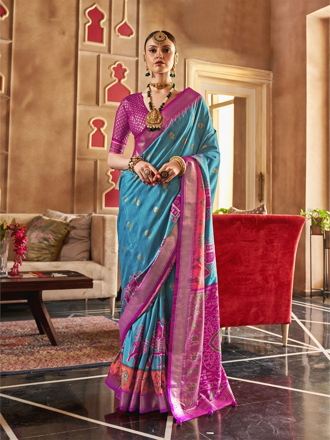 

elora Woven Design Zari Patola Saree, Turquoise blue