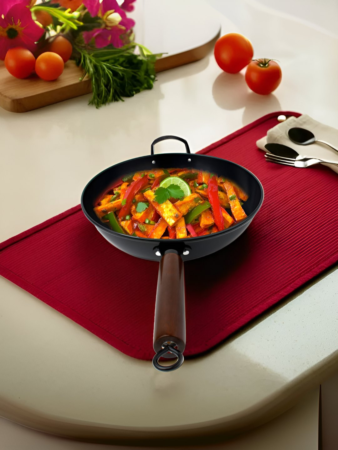 

UMAI Black & Brown Pre Seasoned Frying Pan With Handle