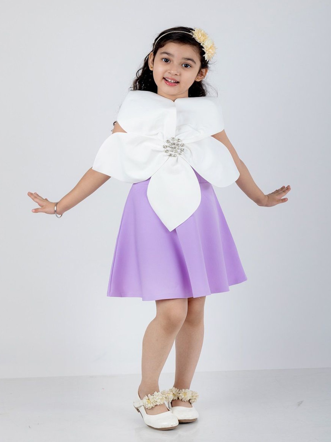 

THE LITTLE CELEBS Girls Crepe A-Line Dress, Purple