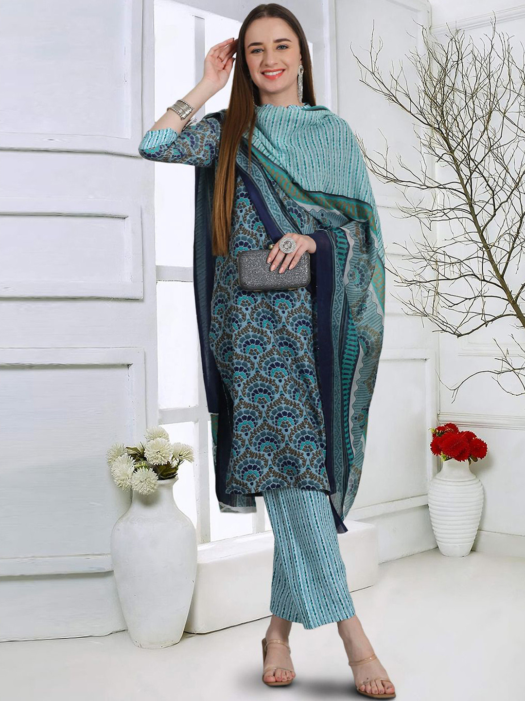 

Ethnic basket Floral Printed Pure Cotton Straight Kurta With Trousers & Dupatta, Teal