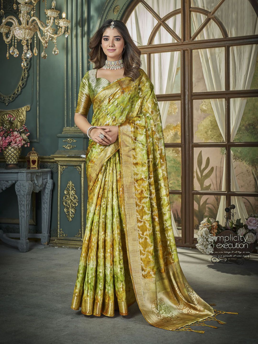 

Meena Bazaar Woven Design Zari Saree, Green