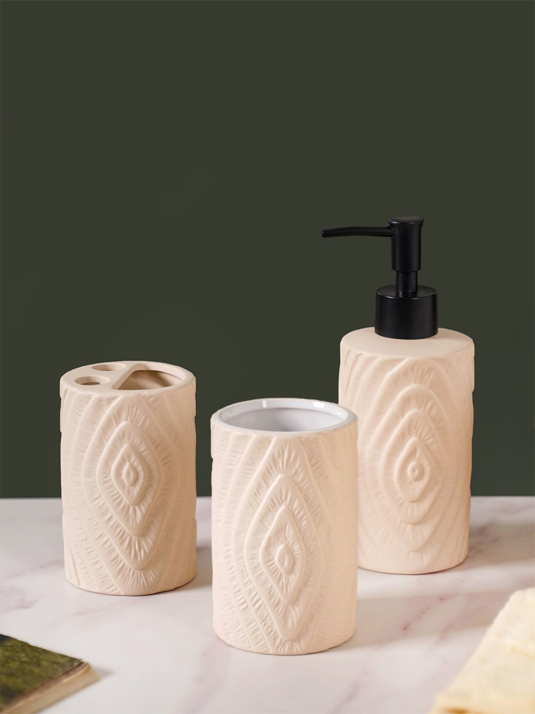 

Nestasia Beige 3 pieces Textured Ceramic Bath Accessories Set