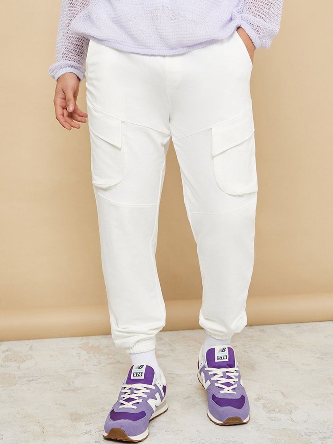 

Styli Men White Panelled Slim Fit Pure Cotton Cargo Jogger