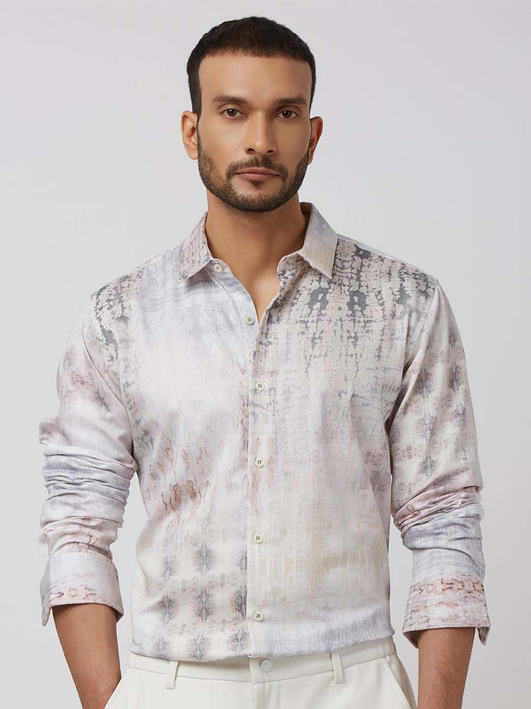 

Mufti Men Spread Collar Abstract Printed Cotton Slim Fit Casual Shirt, White