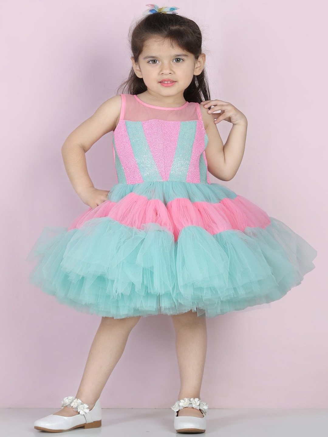 

THE LITTLE CELEBS Girls Colourblocked Crepe Fit & Flare Dress, Green