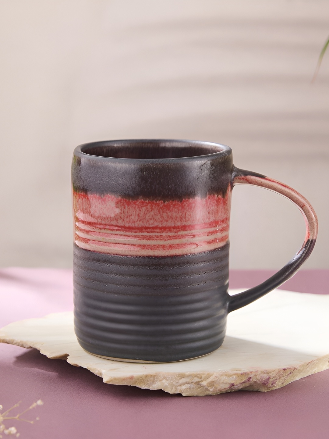 

Fabindia Black & Pink Textured Ceramic Glossy Mugs 380 ml