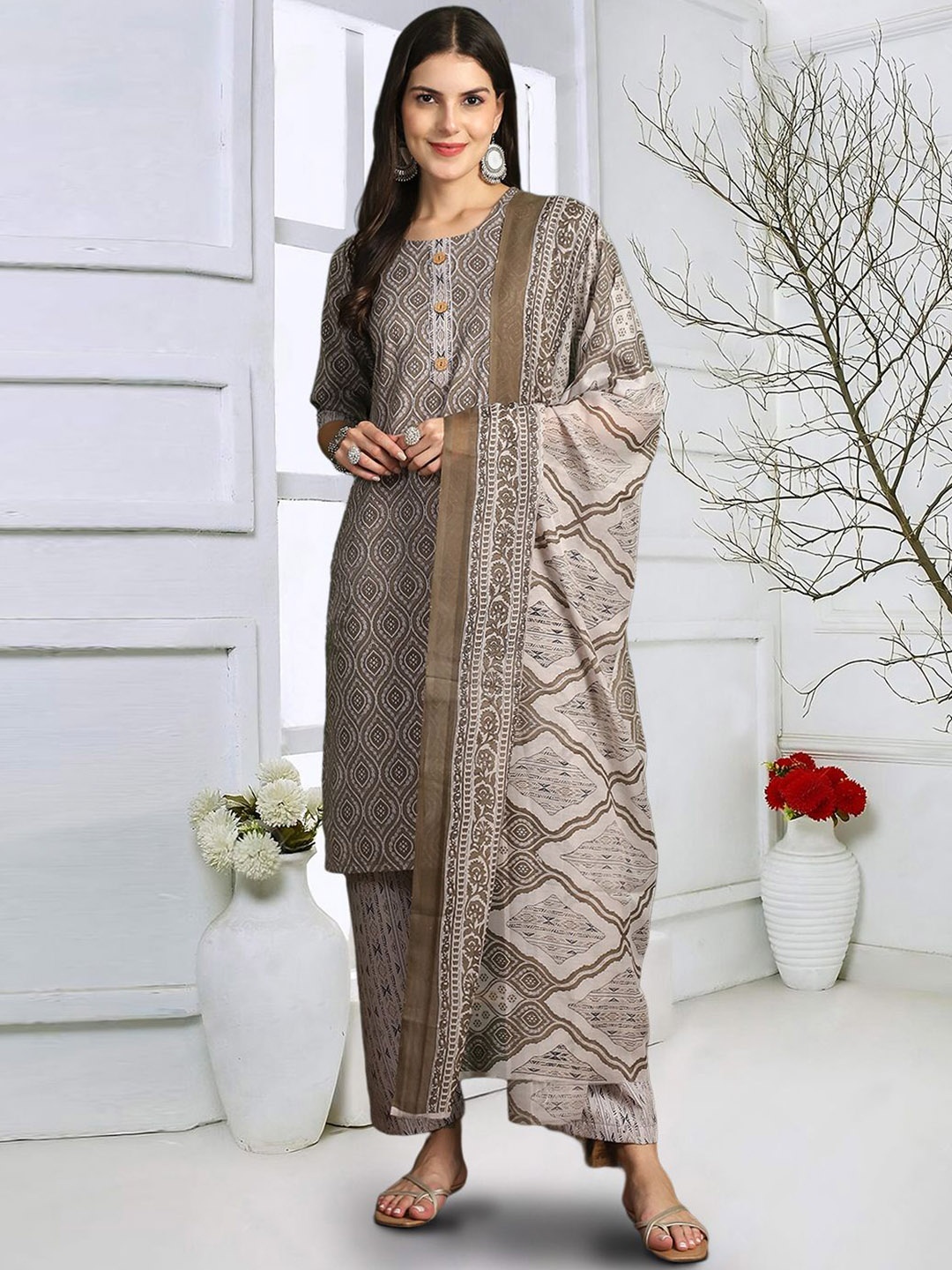 

Ethnic basket Ethnic Motifs Printed Pure Cotton Straight Kurta With Trousers & Dupatta, Grey melange