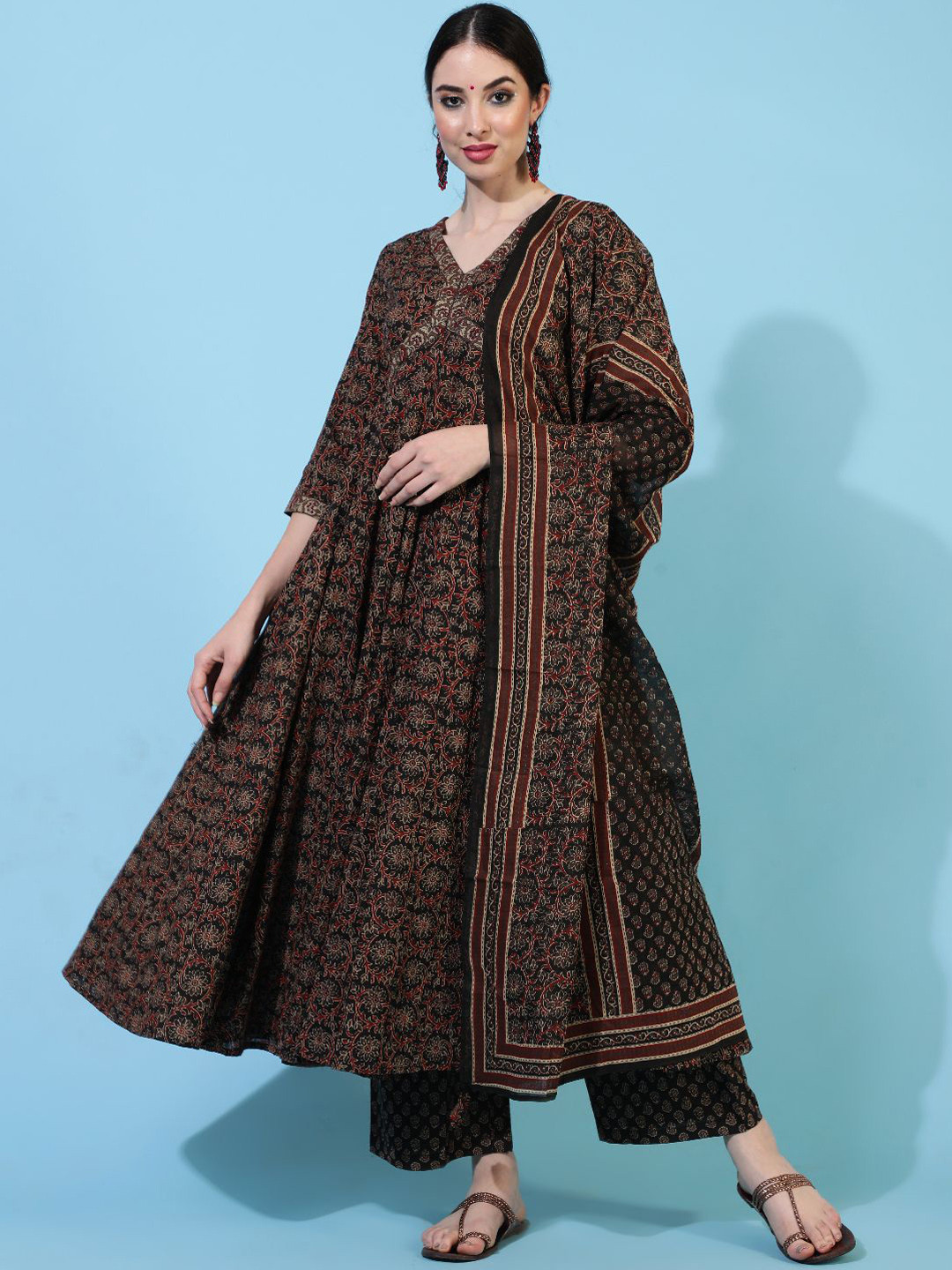 

KIMAYRA Ethnic Motifs Printed Pure Cotton Anarkali Kurta with Palazzos & Dupatta, Black