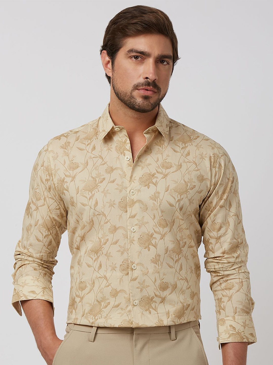 

Mufti Men Spread Collar Cotton Slim Fit Casual Shirt, Beige