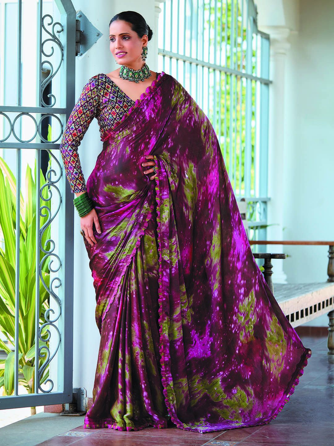 

Mitera Two Tone Satin And Fancy Frill Border Saree, Purple