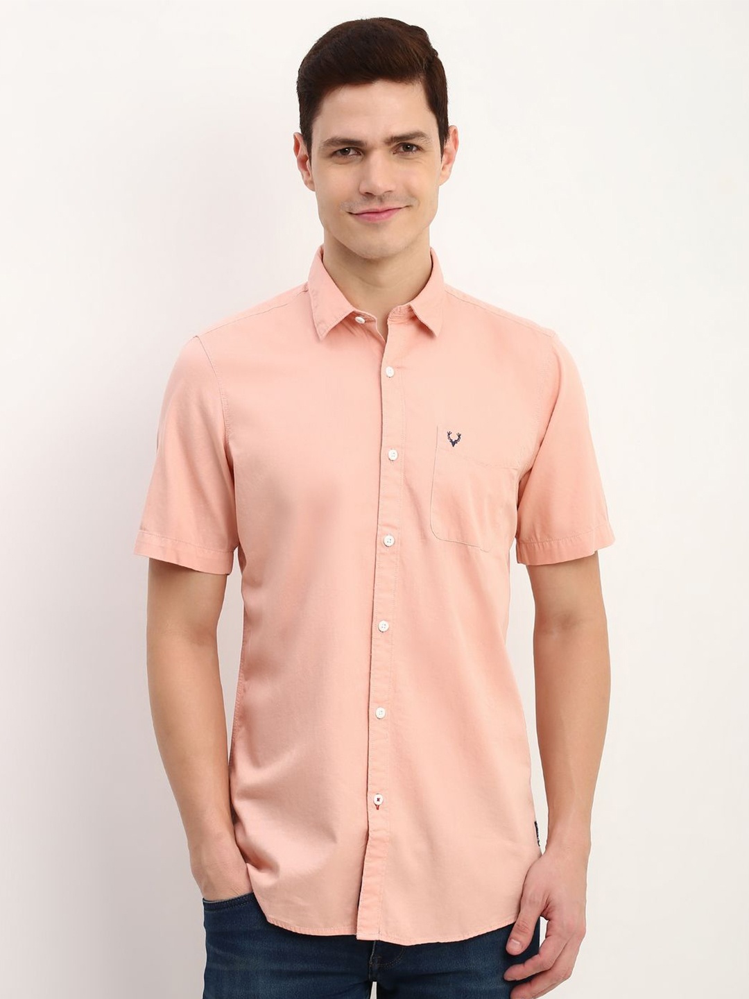 

Allen Solly Men Custom Spread Collar Solid Pocket Detailing Cotton Casual Shirt, Peach