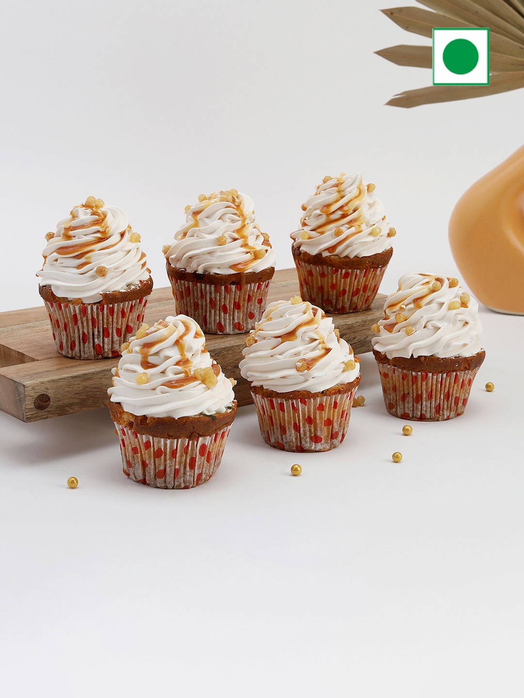 

IGP 6-Pcs Creamy Caramel Flavor Eggless Round Cupcakes Cake- 400g, Brown