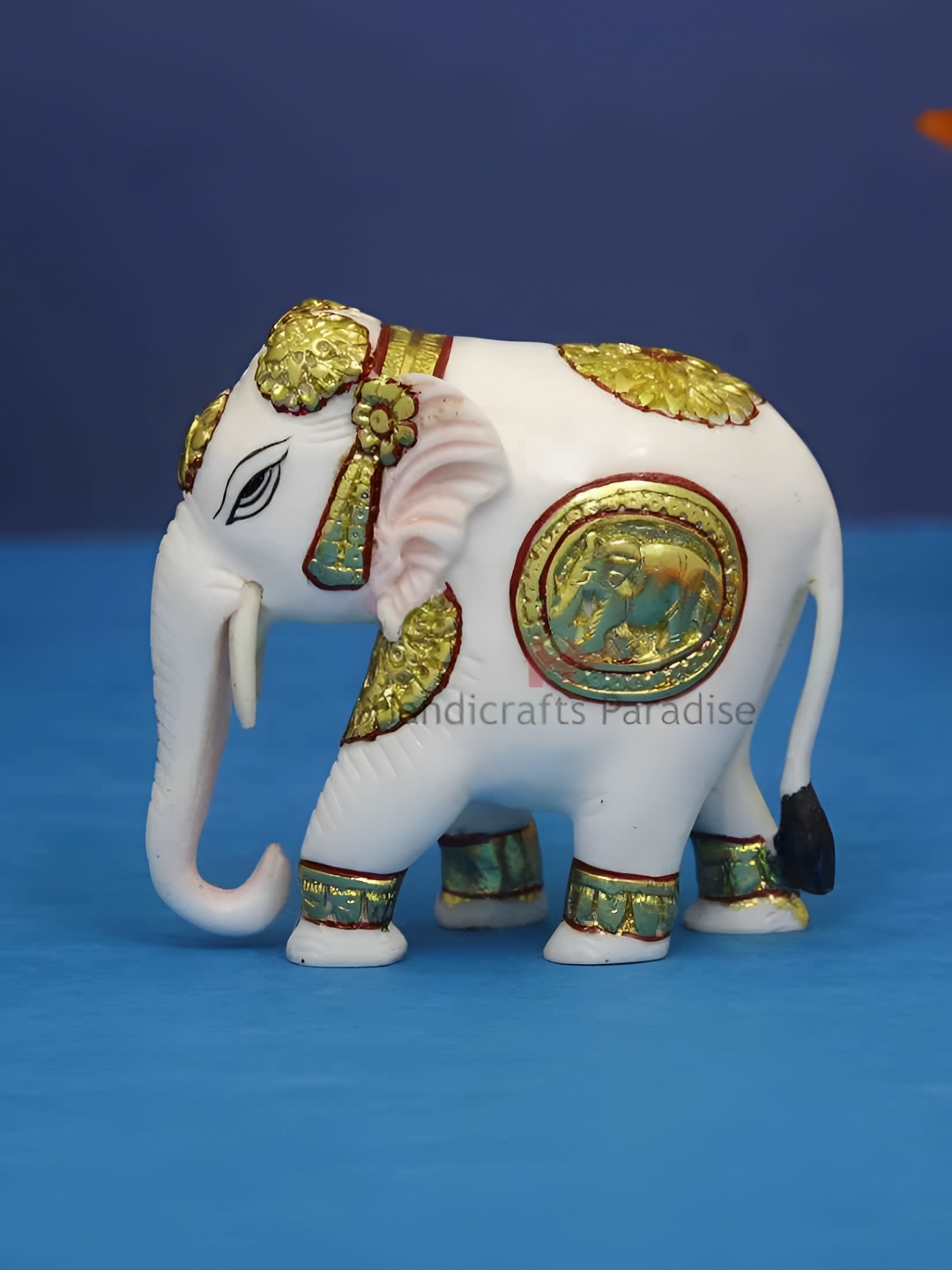 

HANDICRAFTS PARADISE White & Gold toned Religious Idol Showpiece, Multi