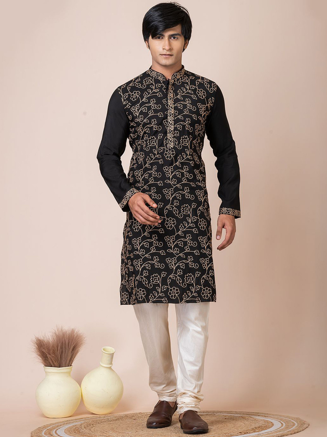 

HU - Handcrafted Uniquely Floral Embroidered Thread Work Chanderi Silk Kurta, Black