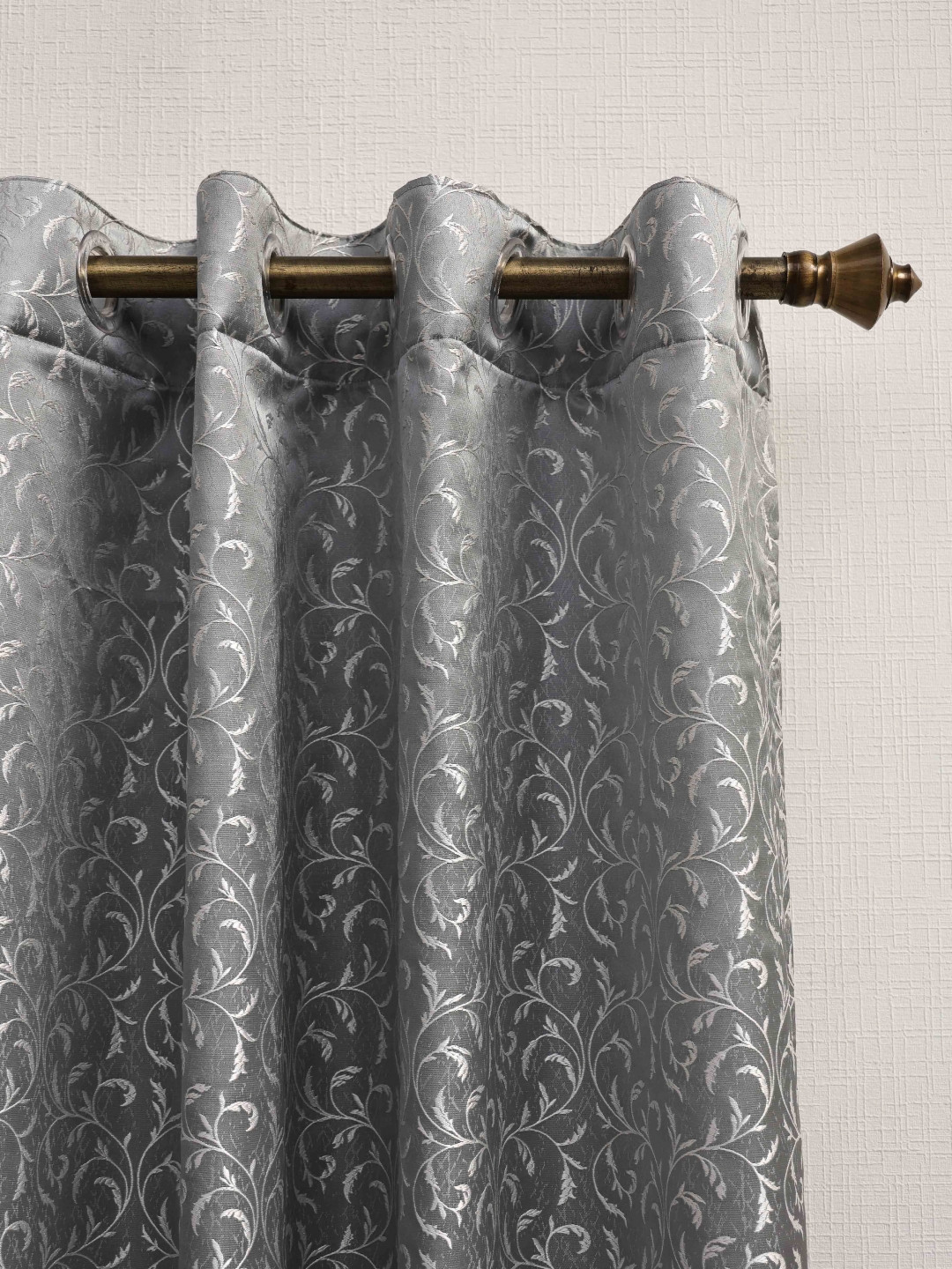 

Ariana Grey & White Floral Room Darkening Jacquard Window Curtain