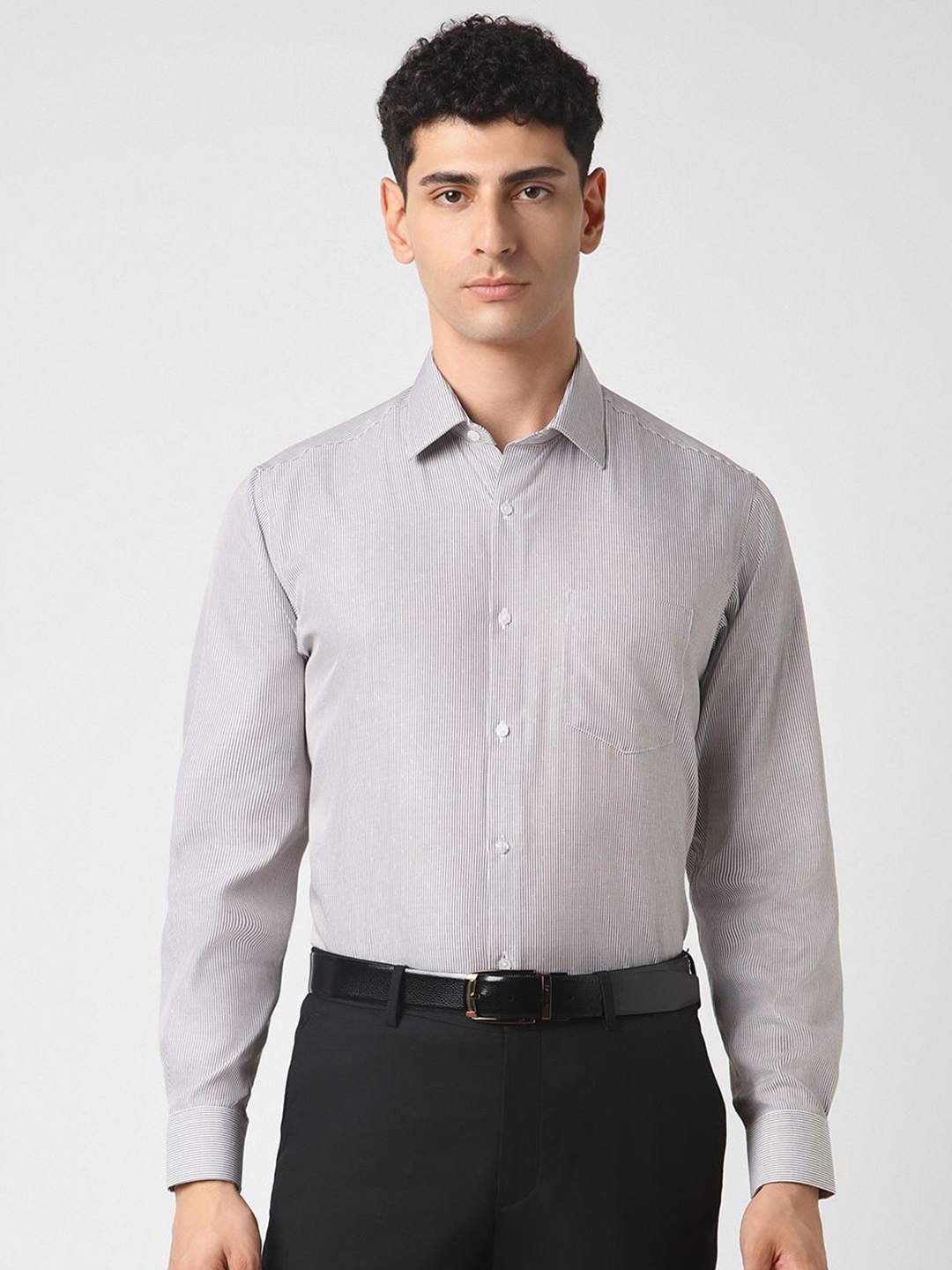 

Van Heusen Men Spread Collar Solid Cotton Formal Shirt, Grey