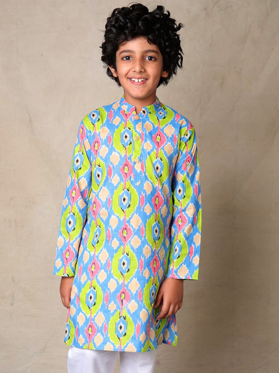 

Anthrilo Boys Band Collar Ikat Printed Pure Cotton Straight Kurta, Blue