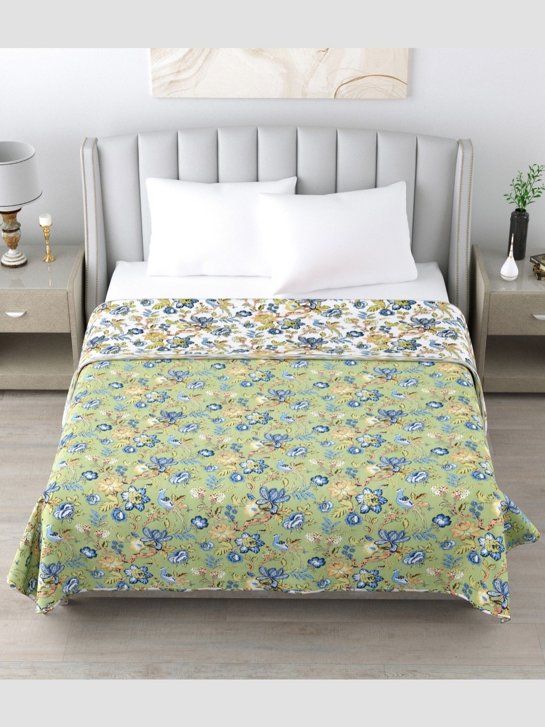 

ZAHYA White & Green 150 GSM Pure Cotton Double Bed Dohar
