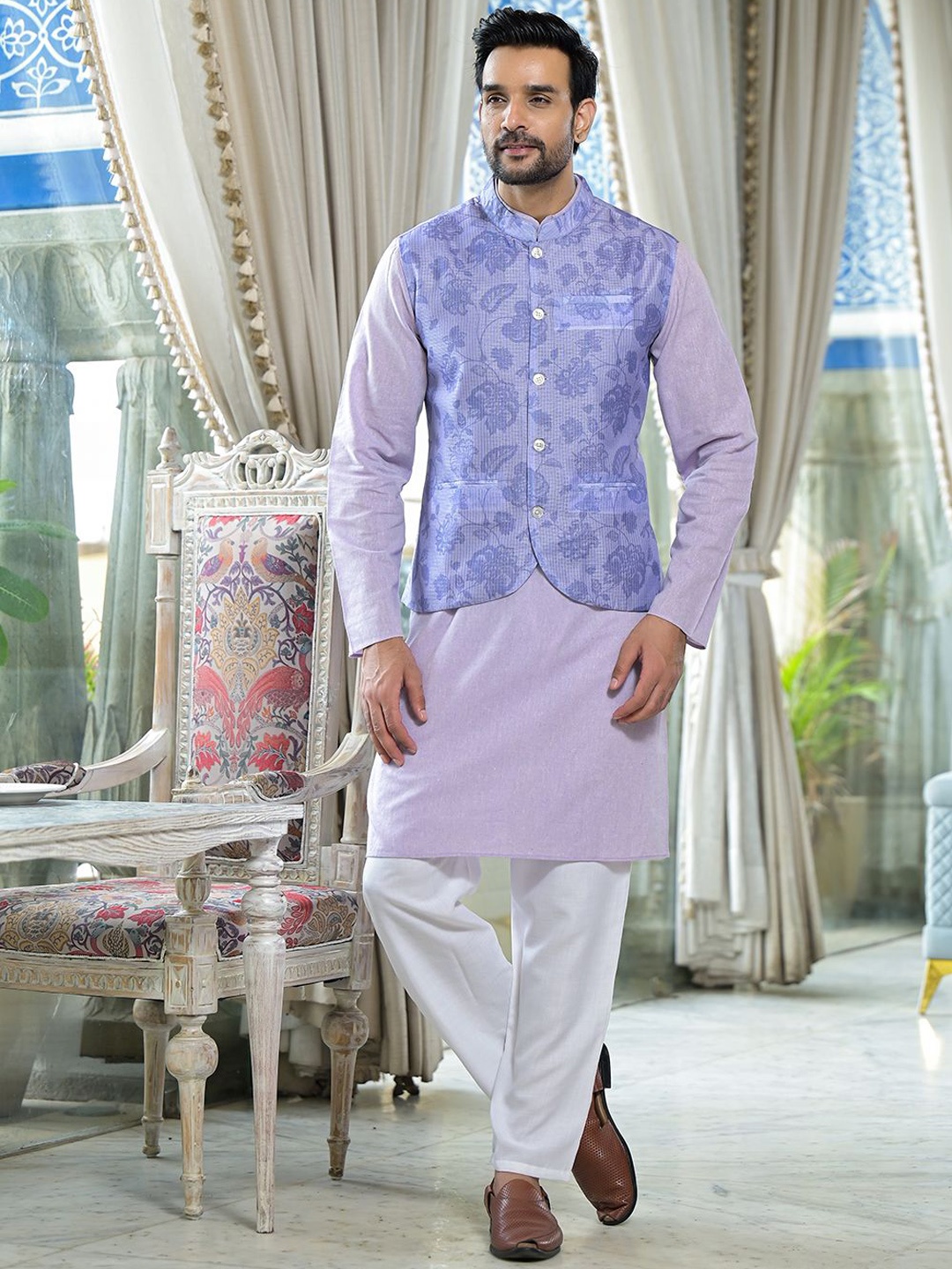 

AKS Mandarin Collar Regular Pure Cotton Kurta with Pyjamas & Nehru jacket, Blue