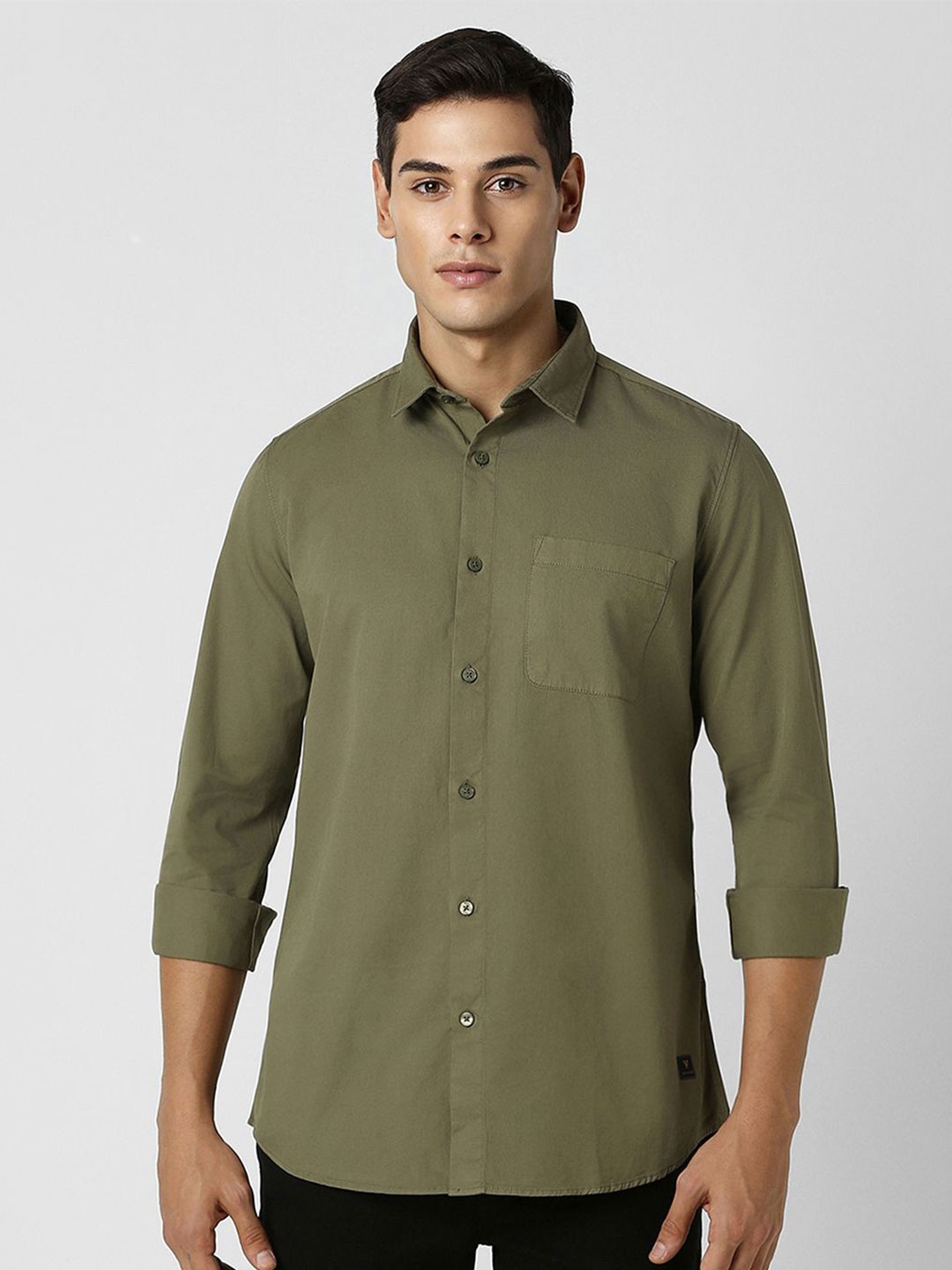 

VAN HEUSEN DENIM LABS Men Spread Collar Solid Cotton Slim Fit Casual Shirt, Olive