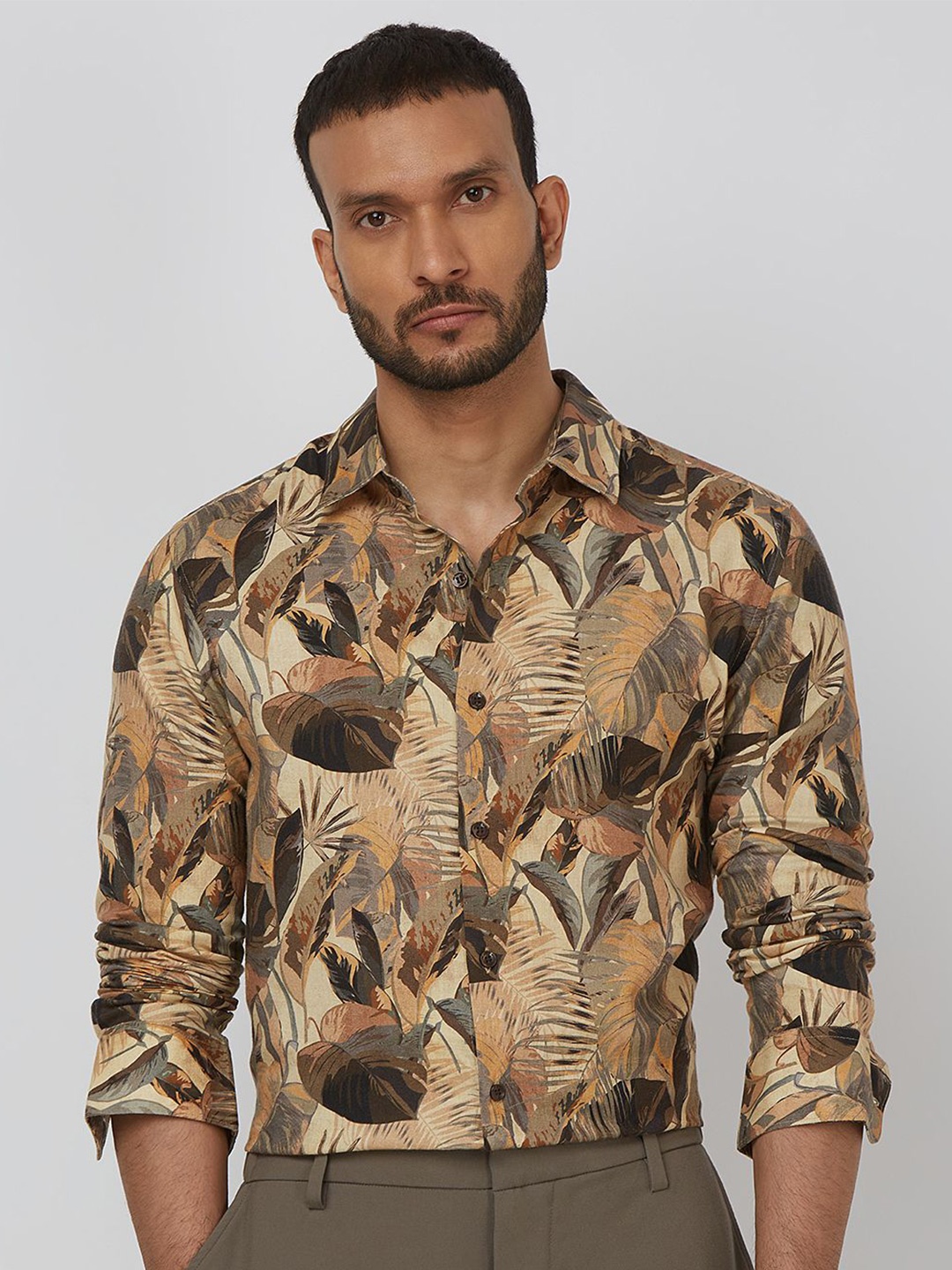 

Mufti Men Spread Collar Tropical Printed Cotton Slim Fit Casual Shirt, Khaki