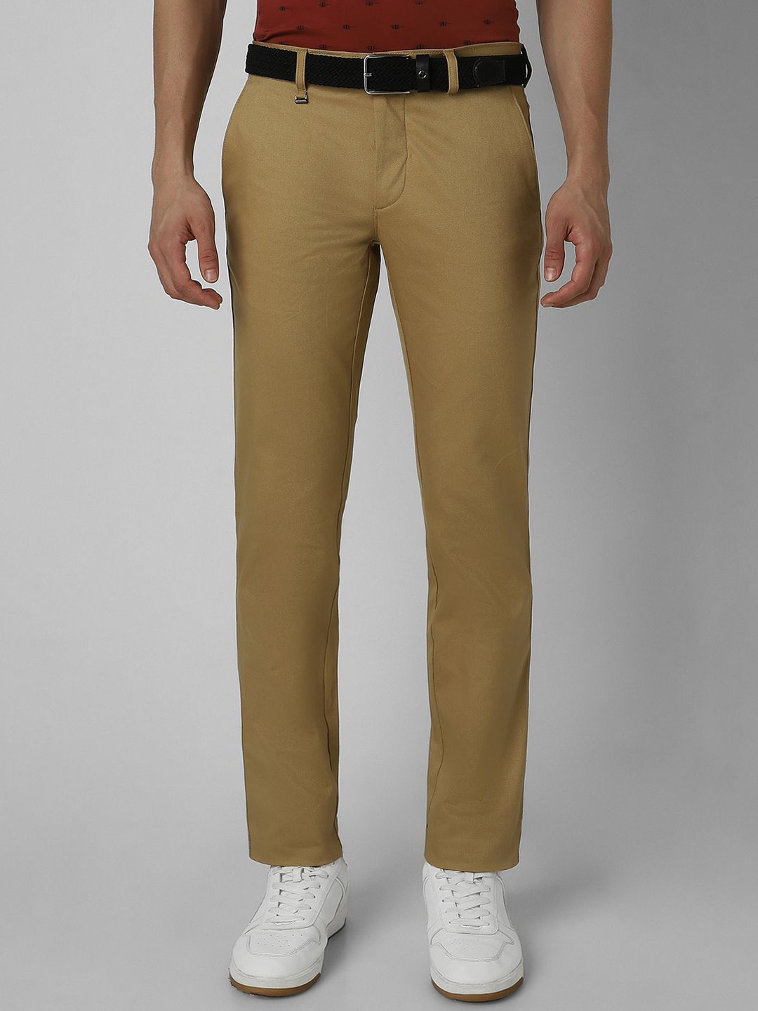 

Van Heusen Men Slim Fit Trousers, Khaki