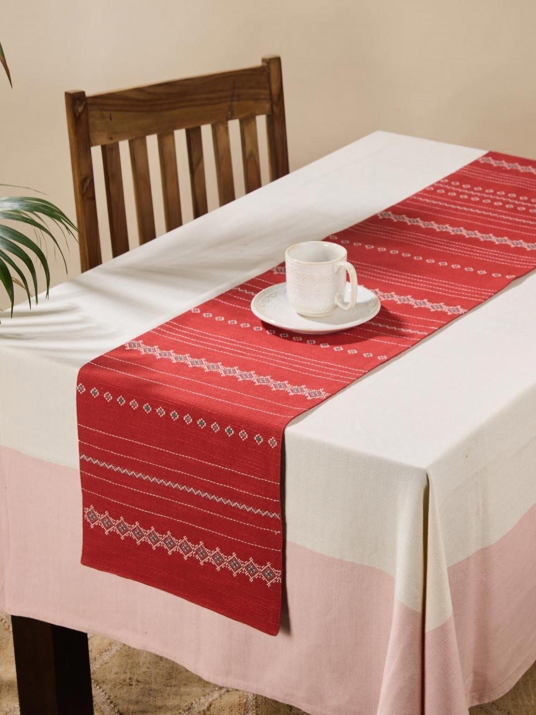 

Fabindia Red & White Geometric Embroidered Table Runner