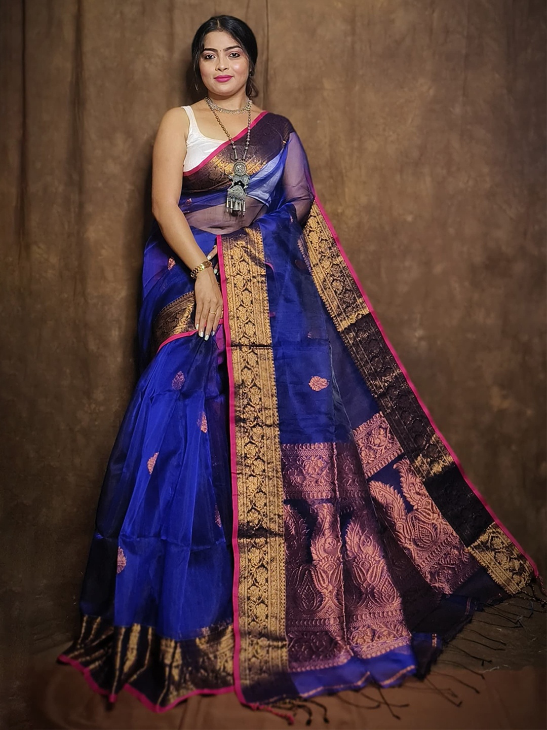 

Ruuprekha Ethnic Motifs Zari Pure Silk Ready to Wear Tussar Saree, Navy blue