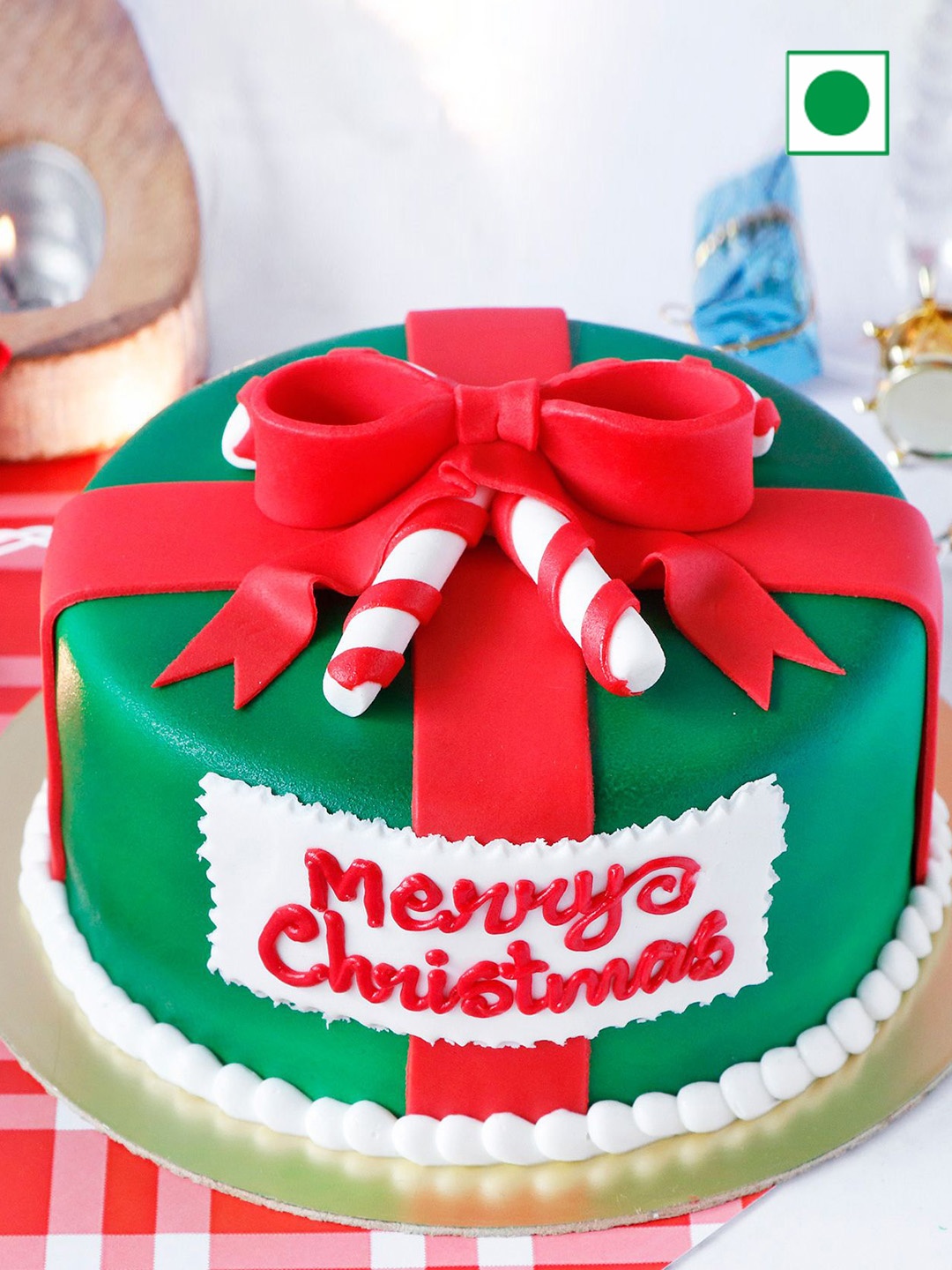

IGP Chocolate Flavour Christmas Designer Gift Eggless Round Cake-1 Kg, Green
