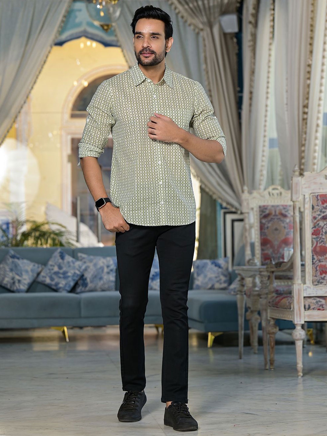 

AKS Men Spread Collar Micro Ditsy Striped Cotton Casual Shirt, Green