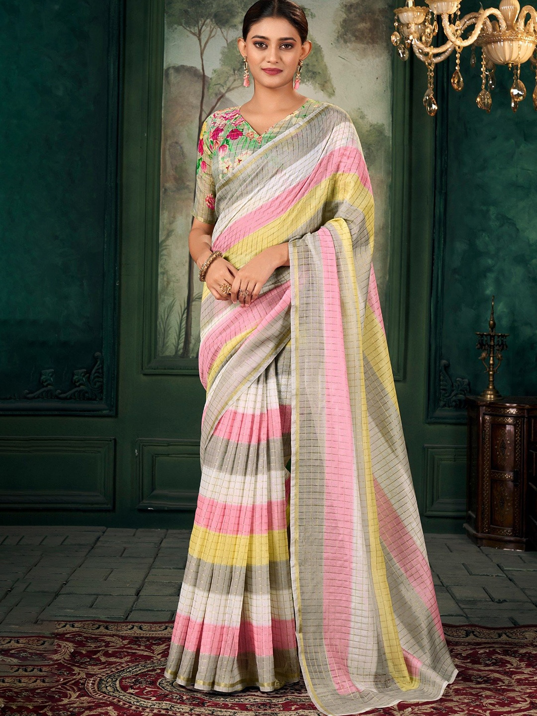 

MySilkLove Checked Zari Chanderi Saree, Pink