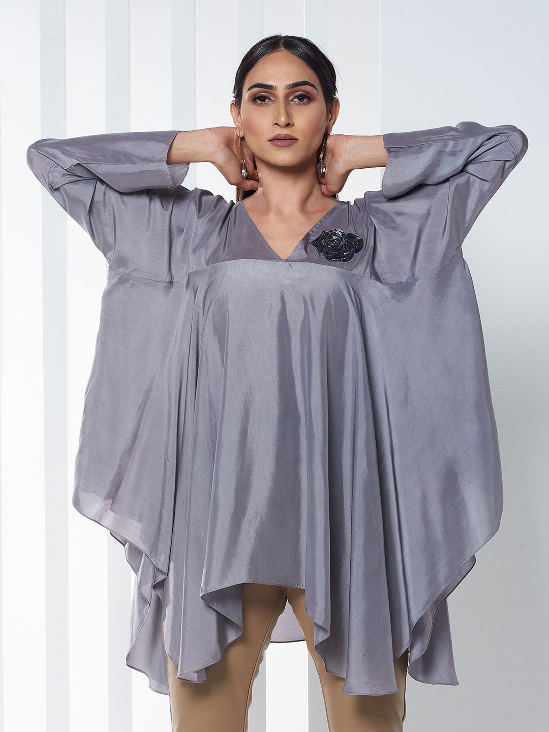 

SEVENDC Satin Top, Grey