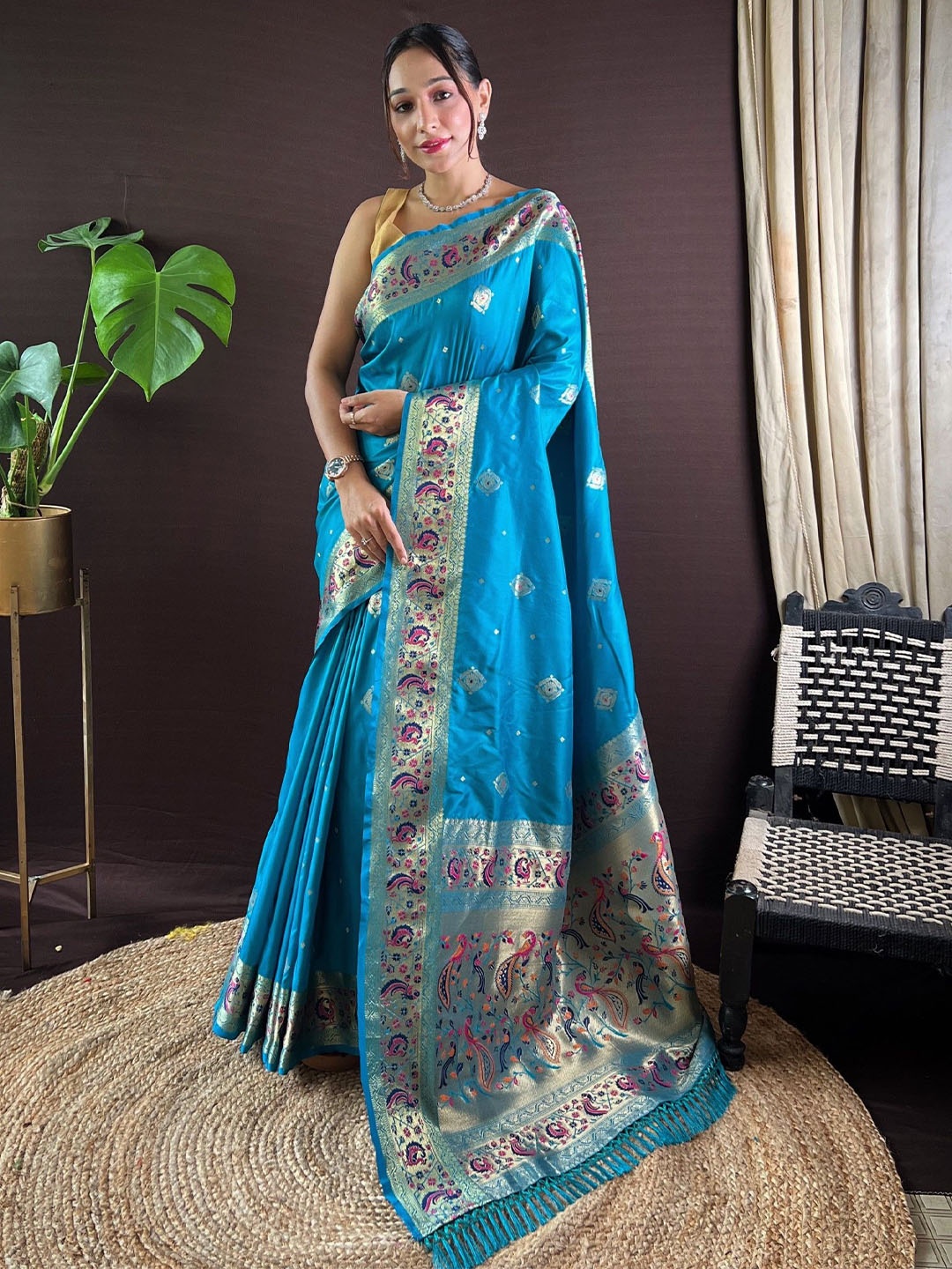 

LeeliPeeri Designer Woven Design Zari Paithani Saree, Blue