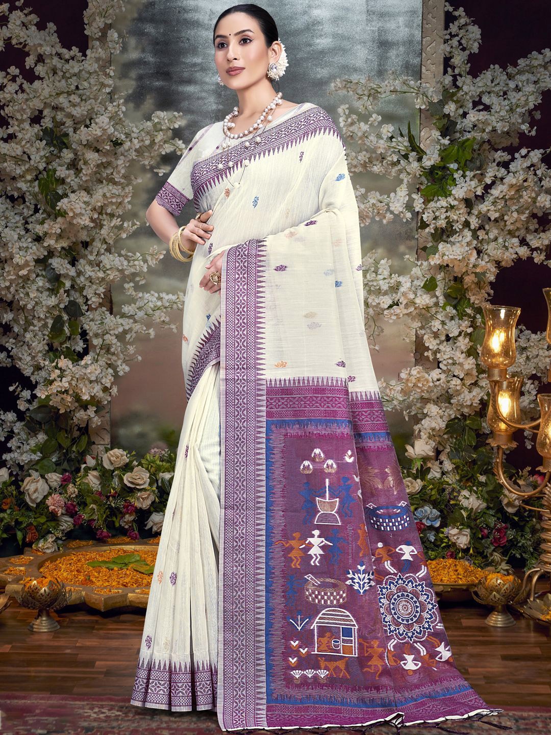 

SANGAM PRINTS Woven Design Tussar Saree, Cream