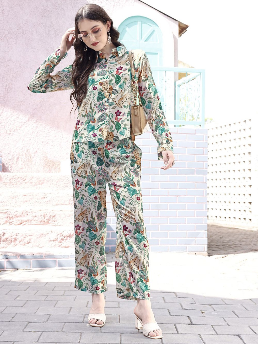 

VenderVilla Printed Shirt With Trouser, Green