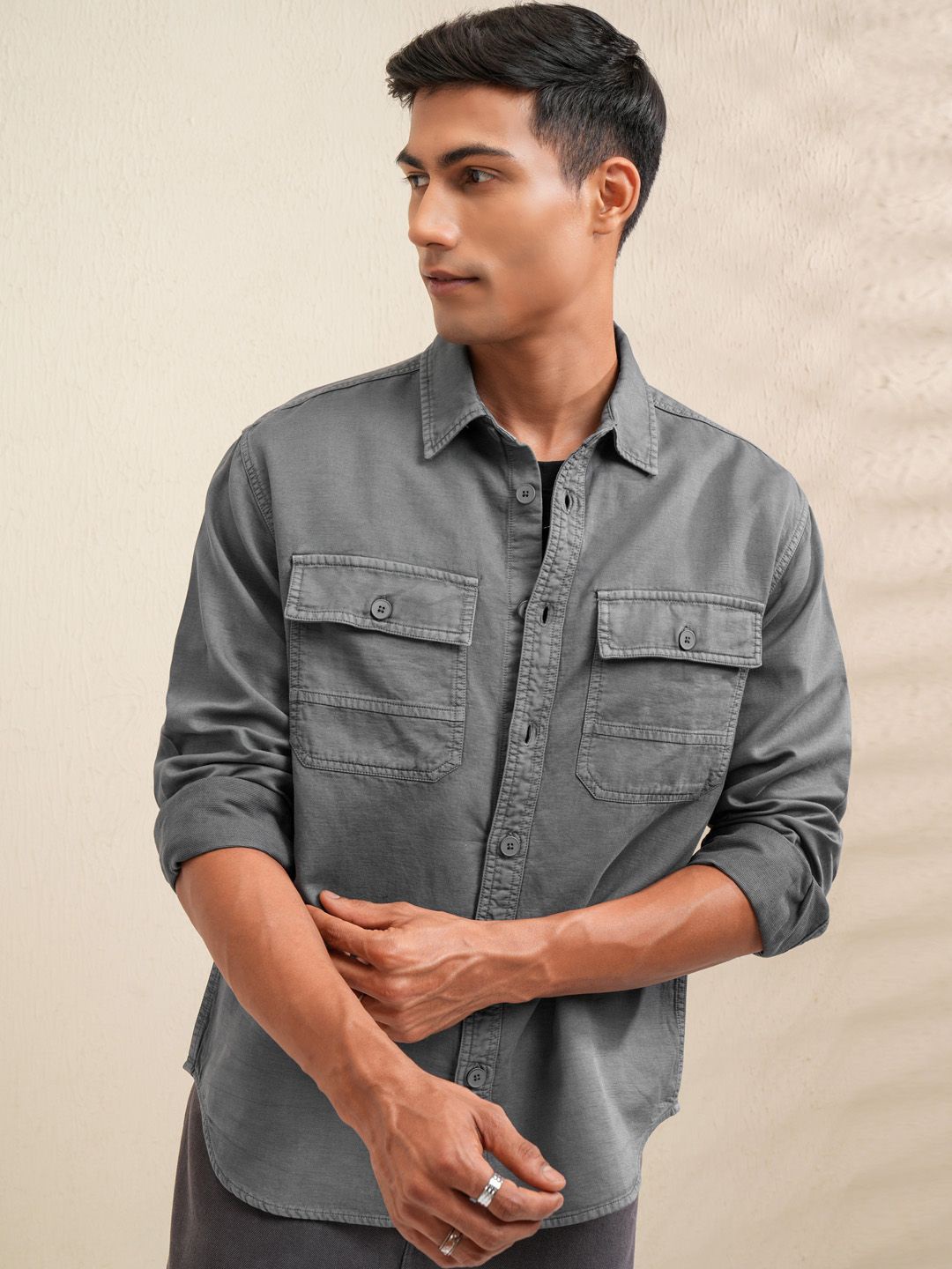 

LOCOMOTIVE Premium Men Dyed Washed Utility Pocket Overshirt, Grey