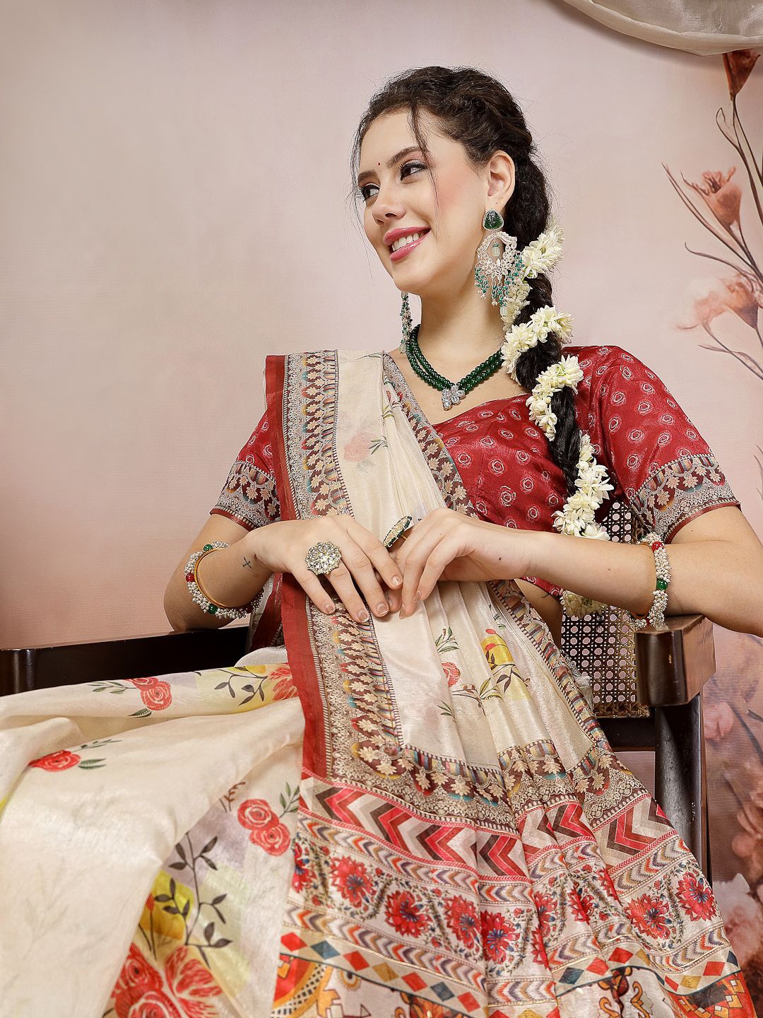 

Stylum Floral Zari Saree, Off white