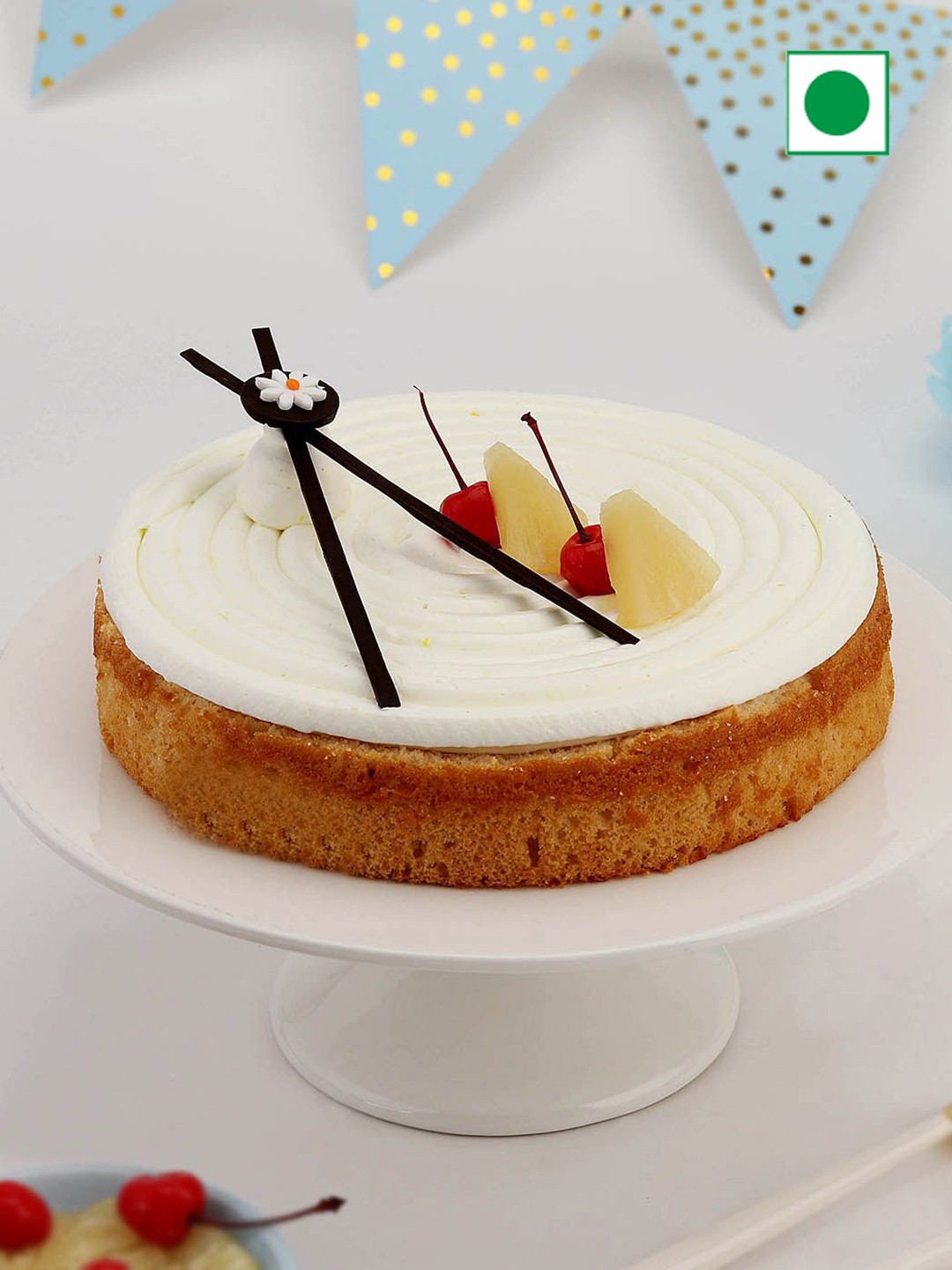 

IGP Pineapple Flavour Eggless Round Cake- 1Kg, White