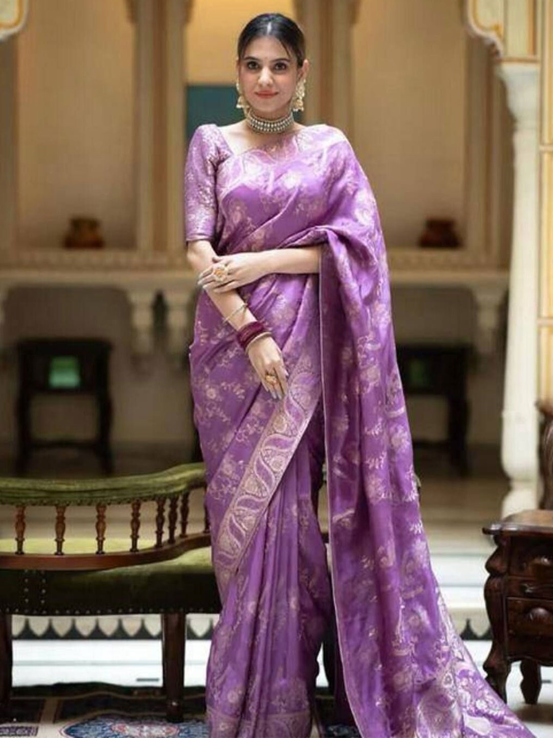 

Sitanjali Ethnic Motif Zari Woven Chanderi Saree, Purple