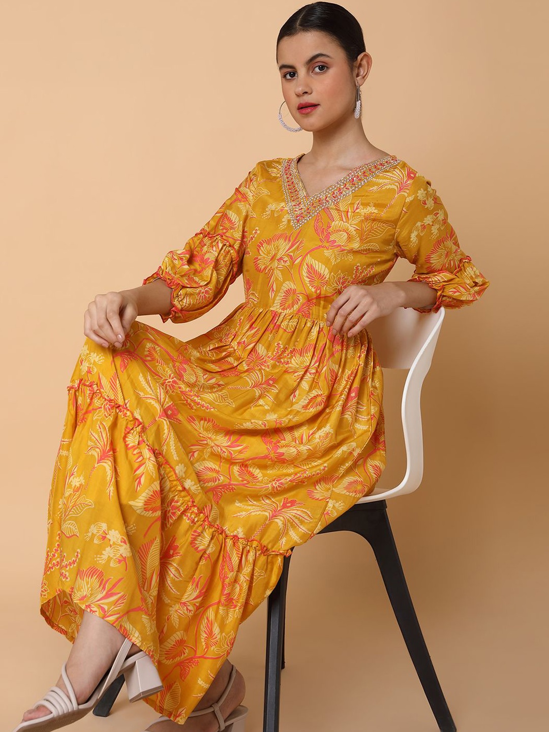 

SHOWOFF Floral Printed Tiered Thread Work Anarkali Kurta, Mustard