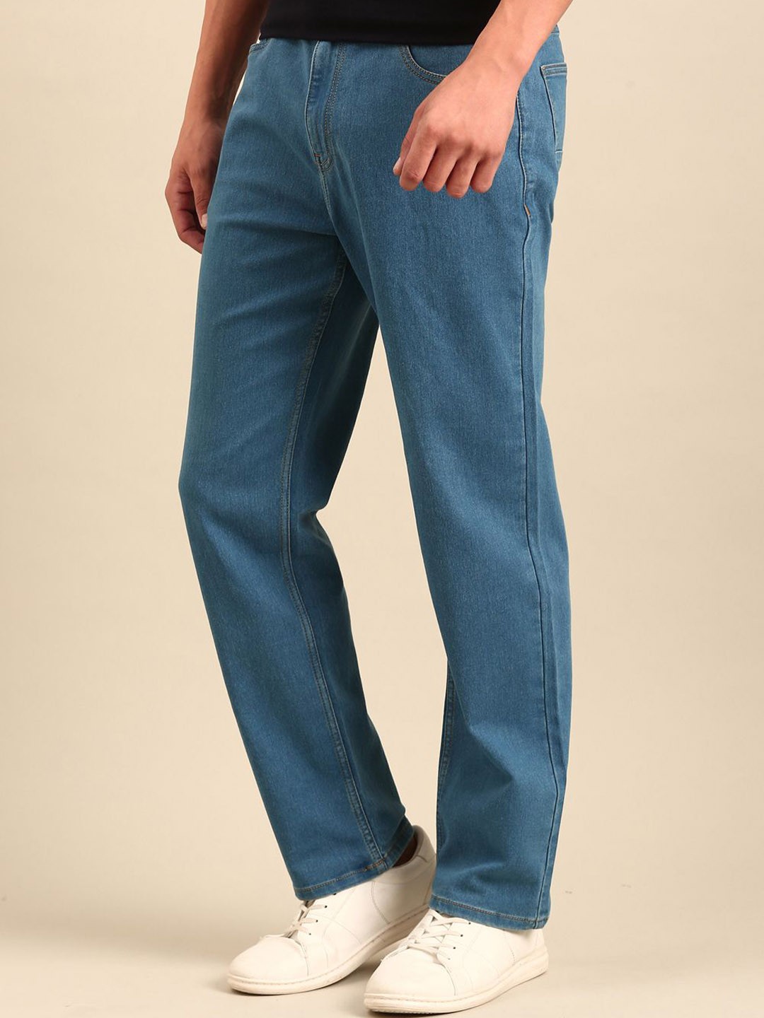 

Harvard Men Mid-Rise Flat-Front Straight Fit Light Fade Stretchable Jeans, Blue