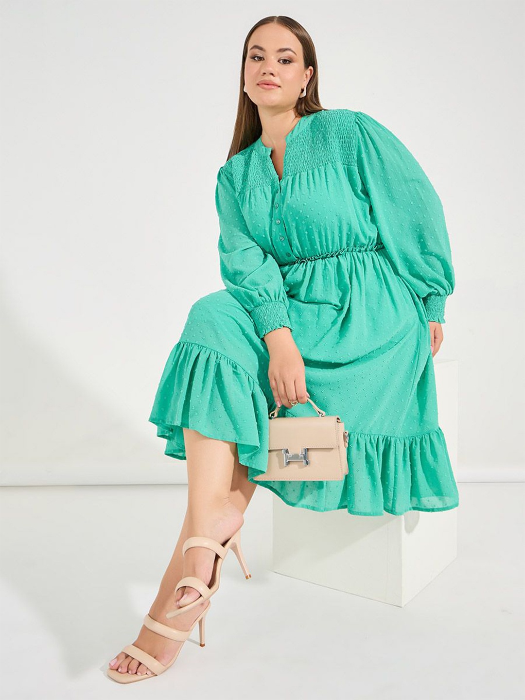 

Styli Women Plus Dobby Smock Detail Long Sleeve A-Line Midi Dress, Sea green