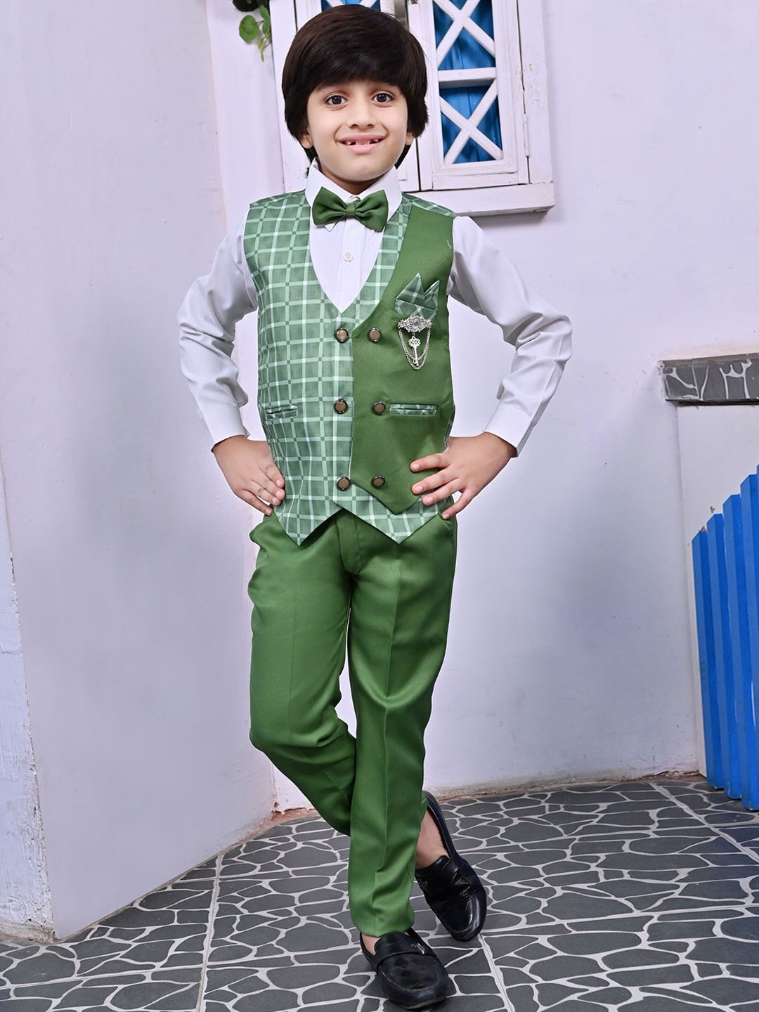 

BT DEZINES Boys 3-Piece Double-Breasted Checked Suits, Green