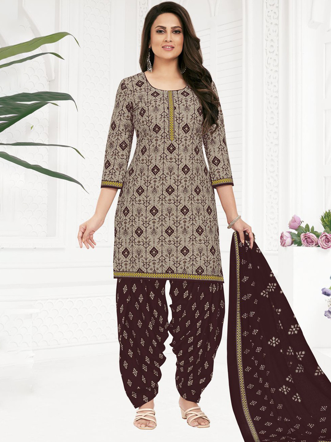 

MIRAAN Geometric Printed Pure Cotton Unstitched Dress Material, Brown