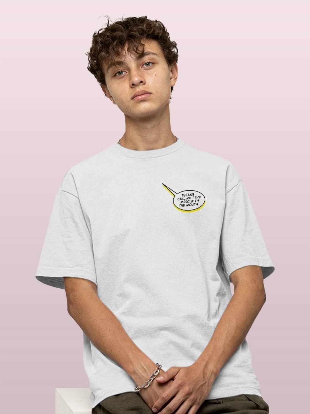 

macmerise Men Printed V-Neck Applique T-shirt, White